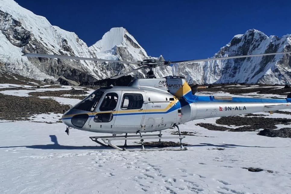 Everest Base Camp Helicopter Tour